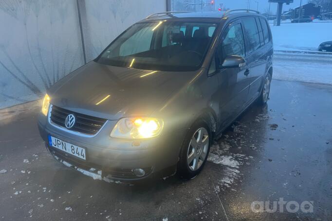 Volkswagen Touran 1 generation Minivan