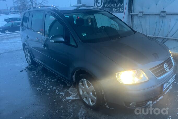 Volkswagen Touran 1 generation Minivan
