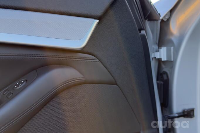 BMW 5 Series F07/F10/F11 [restyling] Touring wagon