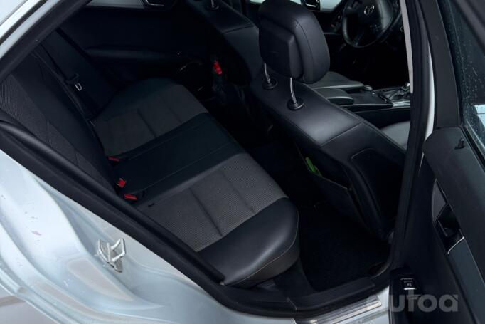 Mercedes-Benz C-Class W204/S204 Sedan