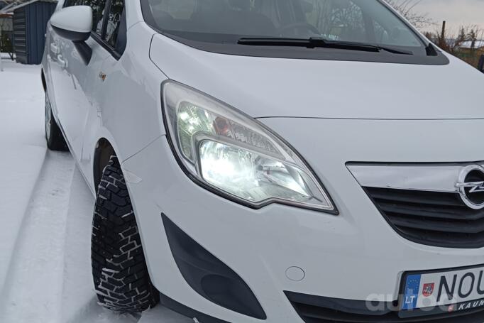 Opel Meriva 2 generation Minivan