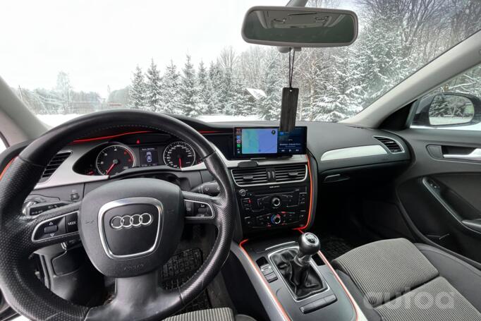 Audi A4 B8/8K Sedan 4-doors