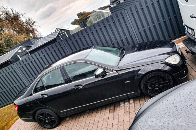 Mercedes-Benz C-Class W204/S204 Sedan