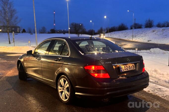Mercedes-Benz C-Class W204/S204 Sedan 4-doors