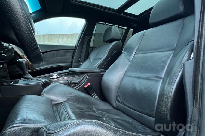 BMW 5 Series E60/E61 Touring wagon