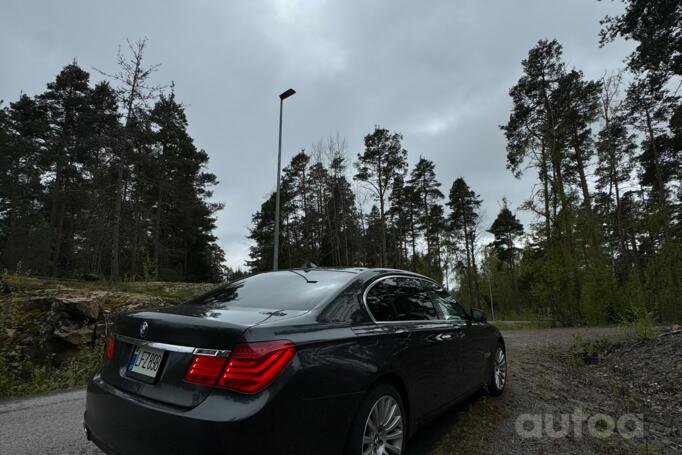 BMW 7 Series F01/F02 Sedan
