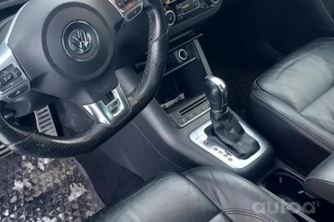 Volkswagen Tiguan 1 generation [restyling] Crossover