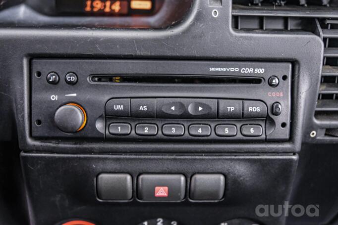 Opel Zafira A Minivan 5-doors