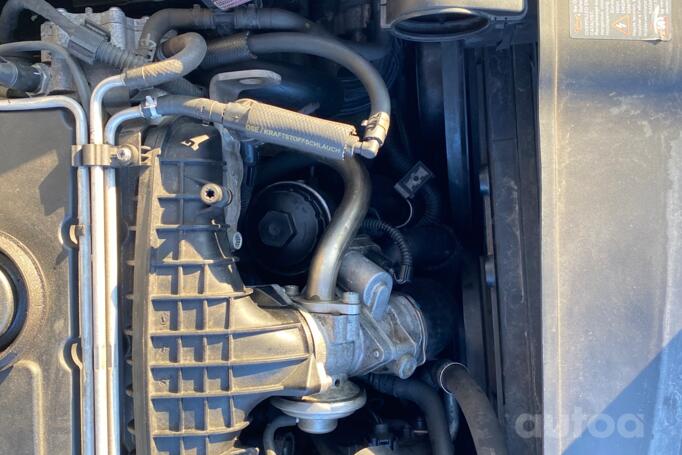 Volkswagen Golf 5 generation Hatchback 5-doors