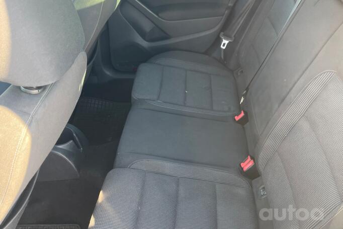 Volkswagen Golf 6 generation Hatchback 5-doors