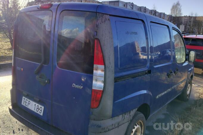 Fiat Doblo 1 generation Minivan