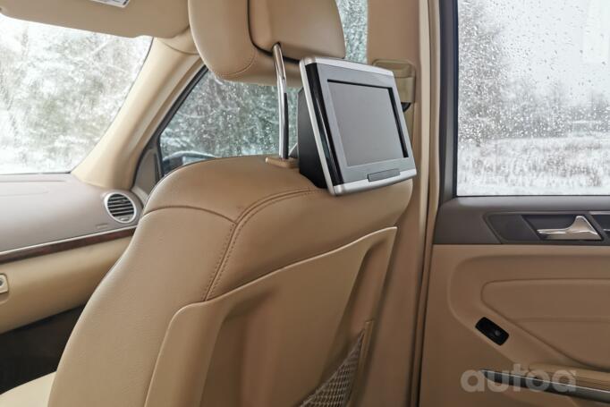 Mercedes-Benz GL-Class X164 [restyling] SUV 5-doors