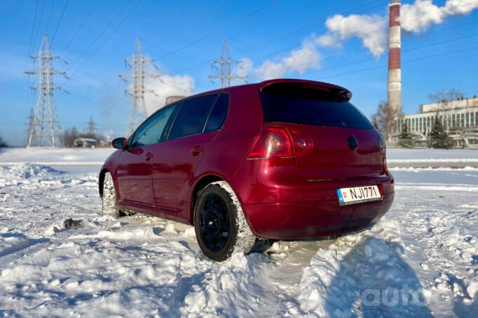 Volkswagen Golf 5 generation Hatchback 5-doors