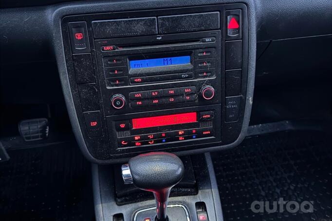 SEAT Alhambra 1 generation [restyling] Minivan