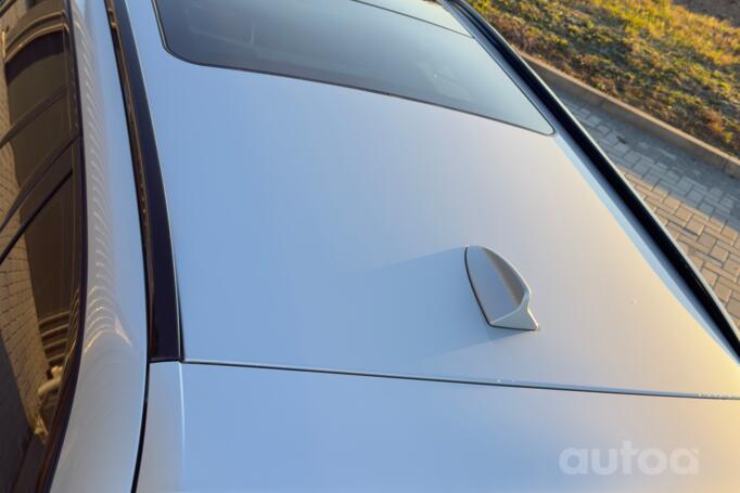 BMW 5 Series F07/F10/F11 [restyling] Touring wagon