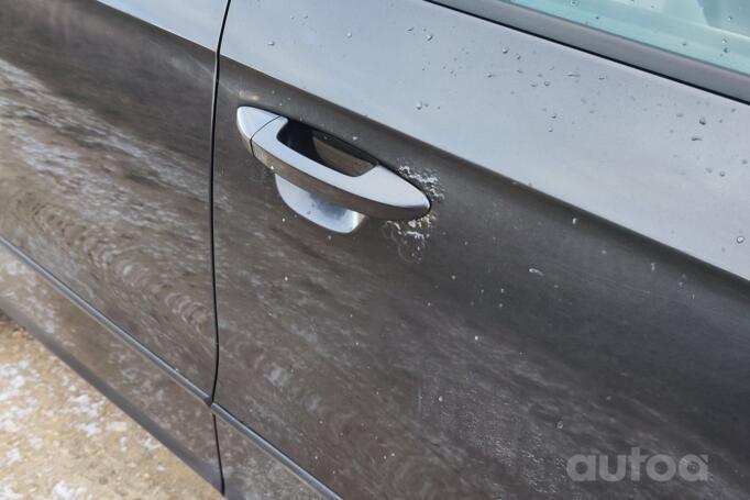 Volkswagen Passat B6 Sedan 4-doors