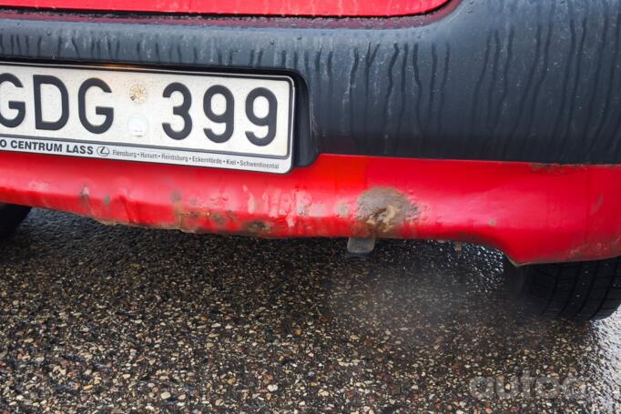 Toyota Yaris P1 Hatchback 5-doors