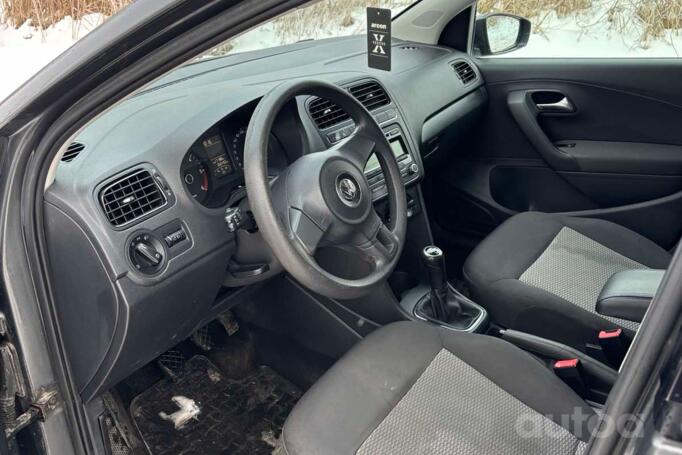 Volkswagen Polo 5 generation Hatchback 5-doors