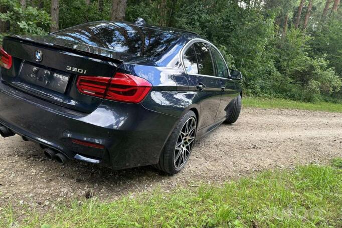 BMW 3 Series 330i Sedan