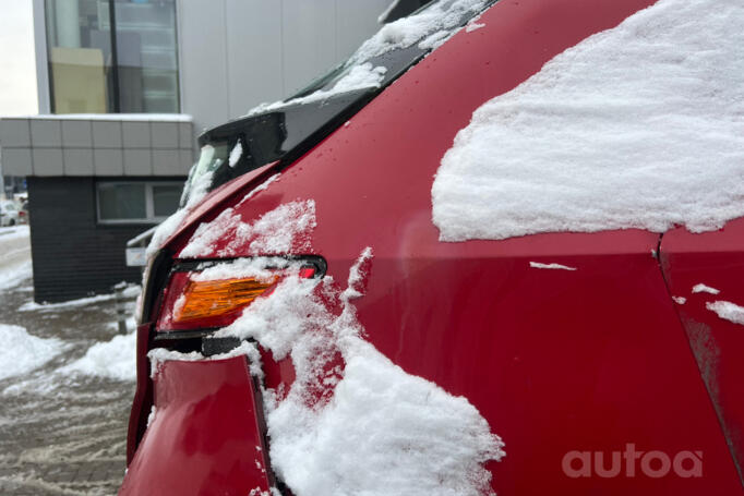 Honda Civic 8 generation Hatchback 5-doors