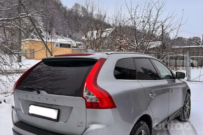 Volvo XC60 1 generation [restyling] Crossover
