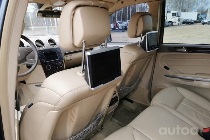 Mercedes-Benz GL-Class X164 [restyling] Grand Edition SUV 5-doors