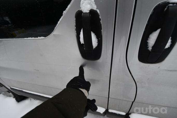 Opel Vivaro A [restyling] Combi minivan 4-doors