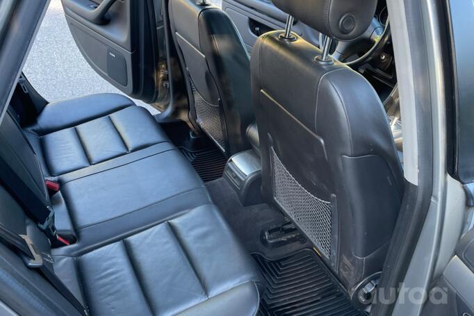 Audi A4 B6 Avant wagon 5-doors