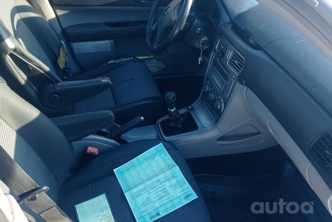 Subaru Forester 2 generation Cross Sports crossover 5-doors