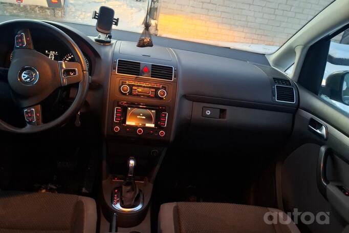 Volkswagen Touran 1 generation [2th restyling] Cross minivan 5-doors