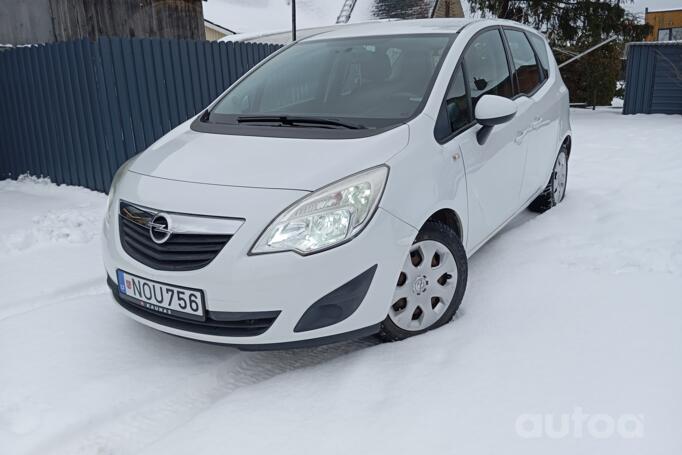 Opel Meriva 2 generation Minivan