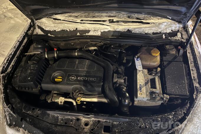 Opel Astra H Hatchback