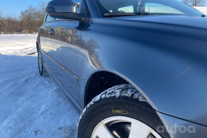 Volvo V50 1 generation [restyling]
