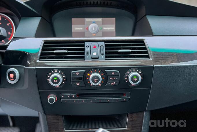 BMW 5 Series E60/E61 [restyling] Touring wagon