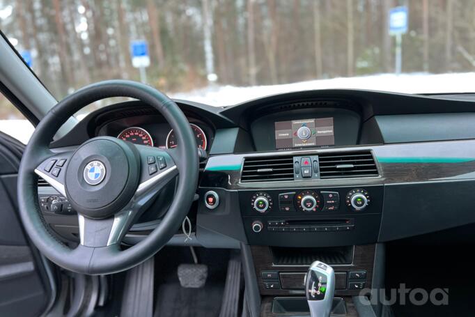 BMW 5 Series E60/E61 [restyling] Touring wagon