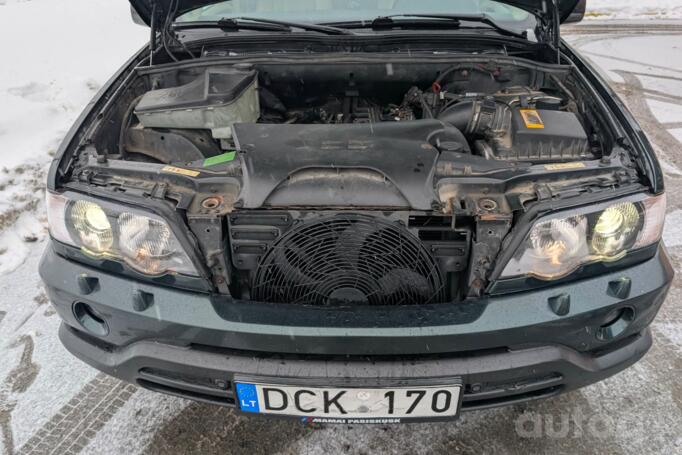 BMW X5 E53 Crossover