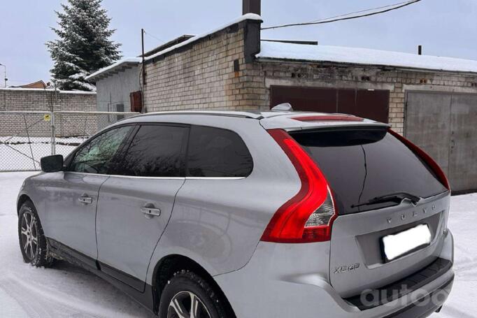 Volvo XC60 1 generation [restyling] Crossover