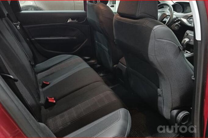 Peugeot 308 T9 [restyling] Hatchback