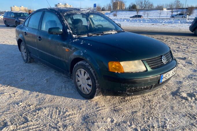 Volkswagen Passat B5 Sedan 4-doors