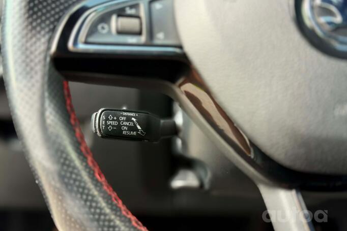 Skoda Octavia RS A7 liftback 