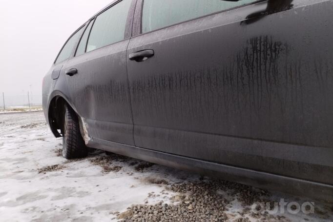 Skoda Octavia 3 generation [restyling] Combi wagon 5-doors