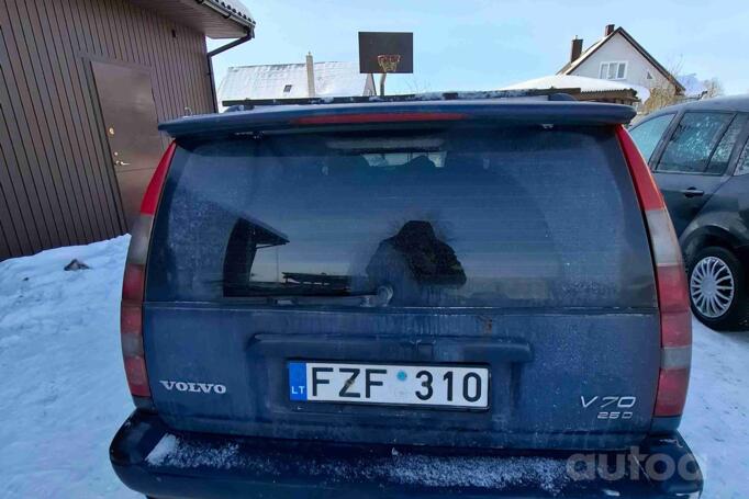 Volvo V70