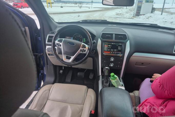 Ford Explorer 5 generation SUV 5-doors