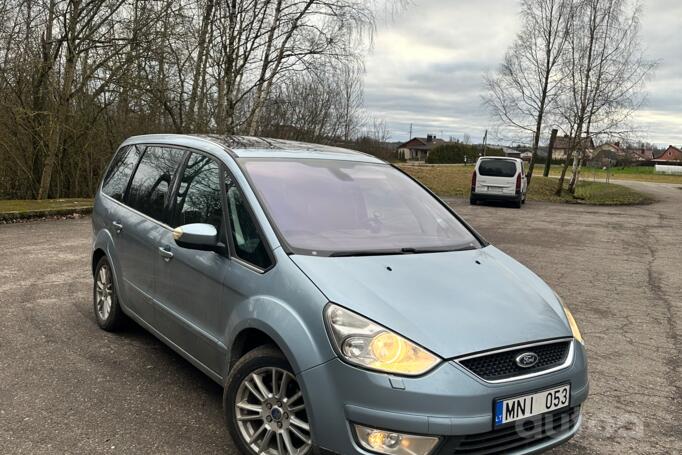 Ford Galaxy 2 generation Minivan