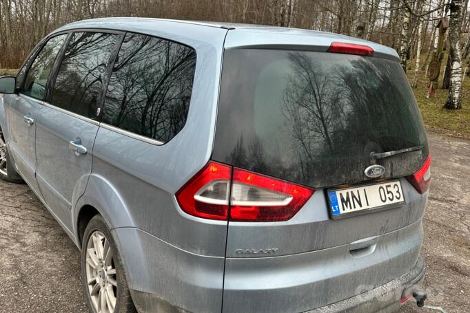 Ford Galaxy 2 generation Minivan