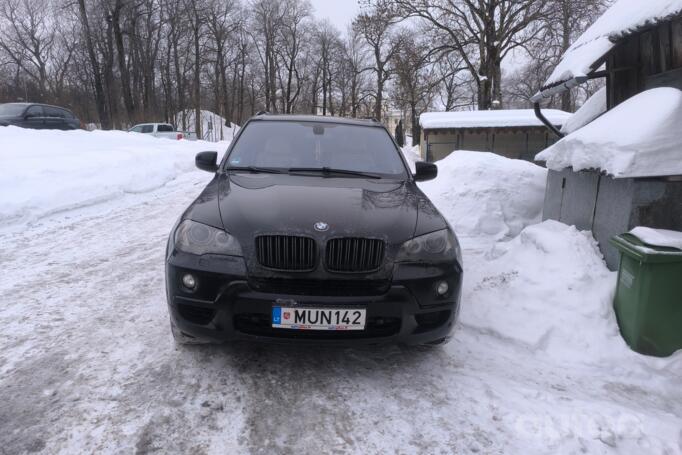 BMW X5 E70 Crossover