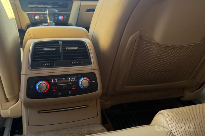 Audi A6 4G/C7 Sedan