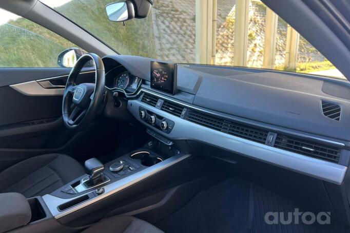 Audi A4 B9 Avant wagon 5-doors