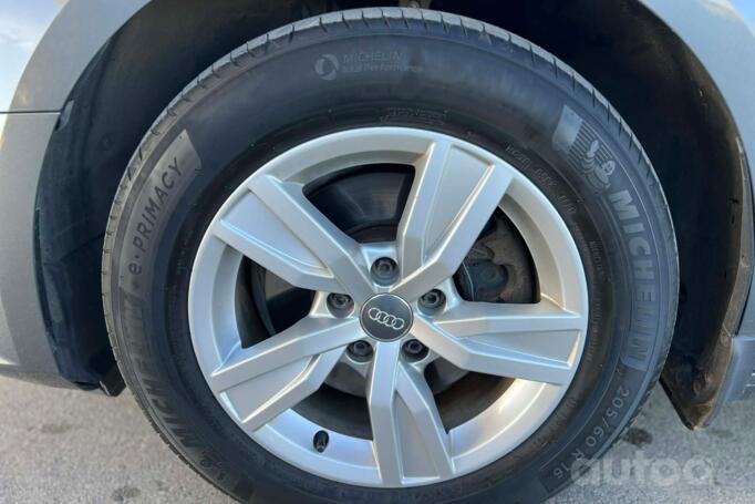 Audi A4 B9 Avant wagon 5-doors