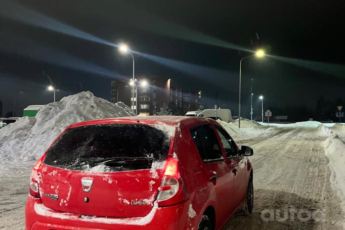 Dacia Sandero 1 generation Hatchback
